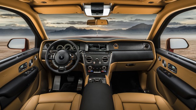 Rolls-Royce Cullinan 2018: Chiếc SUV siêu sang đáng mong đợi của năm 2018 ảnh 5