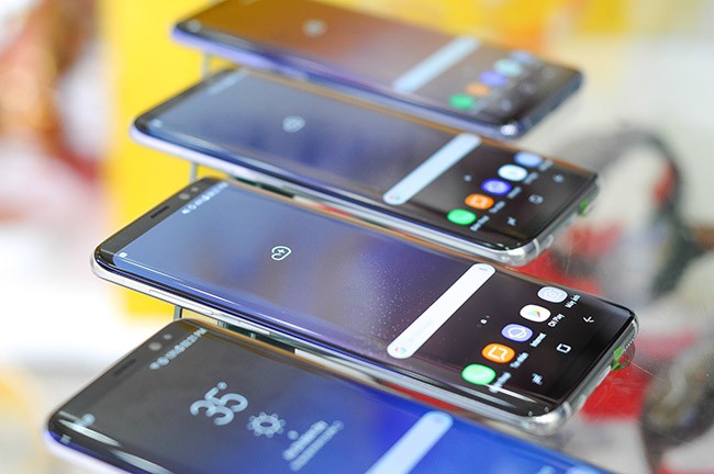 Galaxy S8 đã về Việt Nam theo đường xách tay ảnh 4