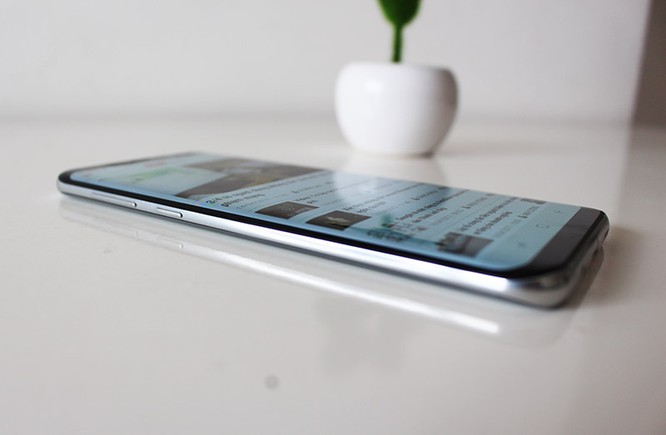 Trải nghiệm nhanh Galaxy S8 Plus đầu tiên về Việt Nam, giá 19 triệu đồng ảnh 4