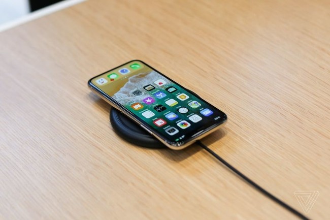 iPhone X – Tương lai của ngành công nghiệp smartphone ảnh 2