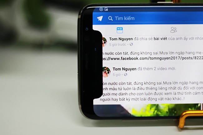 Trải nghiệm cái mấu trên iPhone X: quá kinh dị! ảnh 8