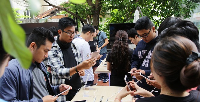 Trải nghiệm chụp ảnh, “chiến” game Liên Quân Mobile với Oppo F5 ảnh 5