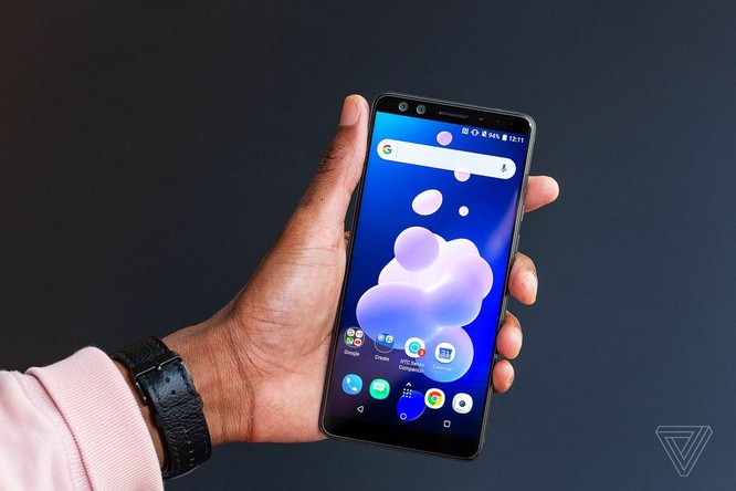 HTC U12 Plus chính thức ra mắt: phím giả cảm ứng lực trên cạnh máy ảnh 5