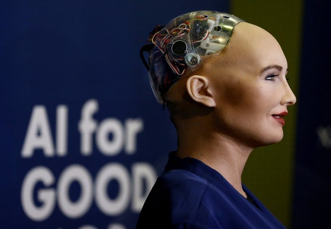 Chân dung Sophia - công dân robot đầu tiên trên thế giới ảnh 1