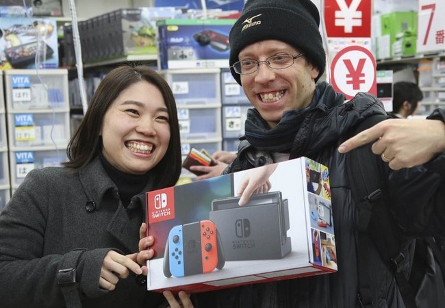 Không phải PS4 hay Xbox, Nintendo Switch mới là chiếc máy các game thủ cần trong năm 2018 ảnh 2