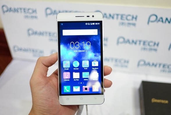 4 smartphone giảm giá mạnh nhất tháng 8 ảnh 3
