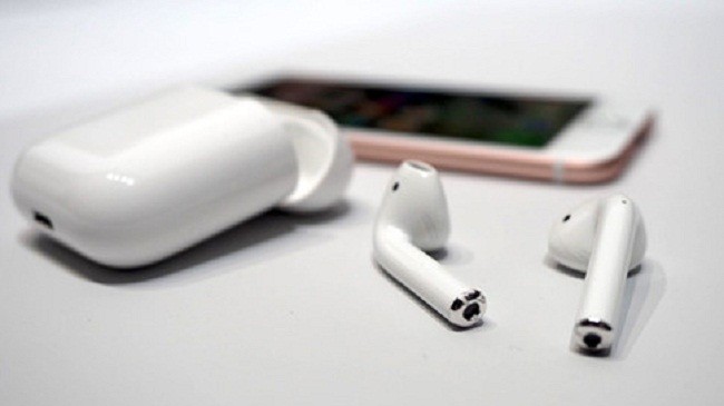 Không nhất thiết là iPhone 7 và iPhone 7 Plus, nhiều thiết bị Apple khác cũng có thể làm việc với AirPods.