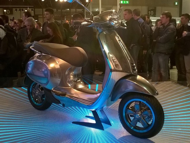 Làm quen với Vespa Primavera phiên bản chạy điện mới ảnh 1