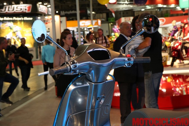 Làm quen với Vespa Primavera phiên bản chạy điện mới ảnh 6