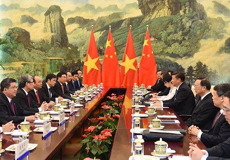 Thủ tướng Nguyễn Xuân Phúc hội kiến Tổng Bí thư, Chủ tịch nước Trung Quốc Tập Cận Bình ảnh 1