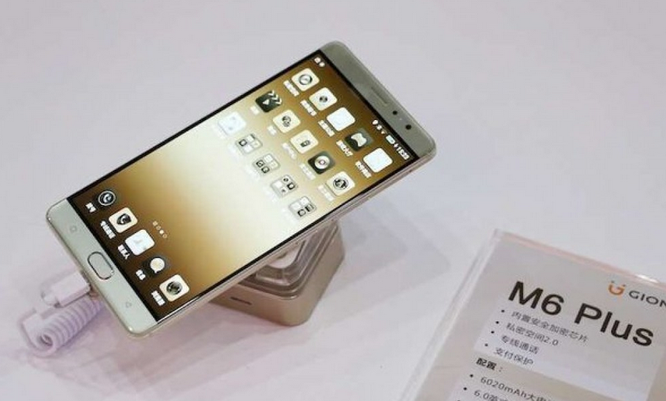 Smartphone pin “khủng”, bảo mật tới 10 lớp ảnh 2