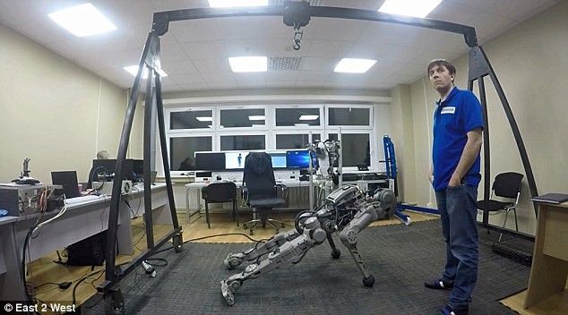 Choáng với các Robot Nga chuẩn bị chinh phục mặt trăng ảnh 8