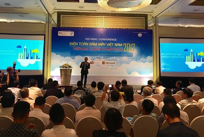 Phần mềm không bản quyền hạn chế sự phát triển của điện toán đám mây ảnh 2