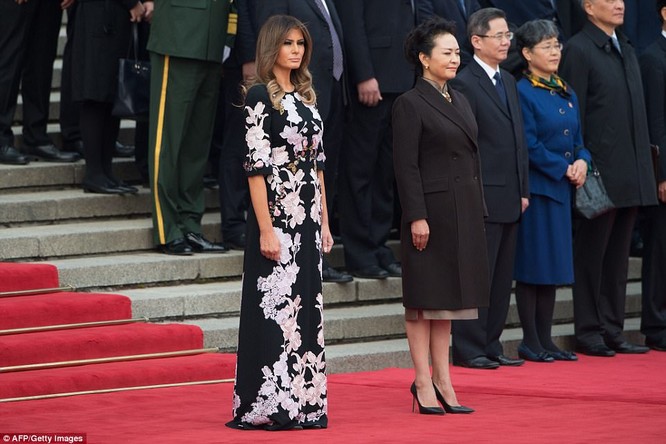 Trung Quốc trải thảm đỏ và ‘núi thỏa thuận’ 250 tỷ USD đón ông Trump ảnh 9