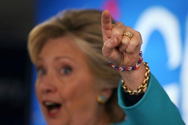 Bà Hillary Clinton.