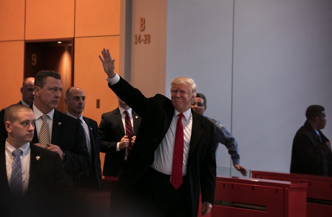 Trump vừa rời tòa soạn New York Times, nội dung chưa được báo chí phản ánh.
