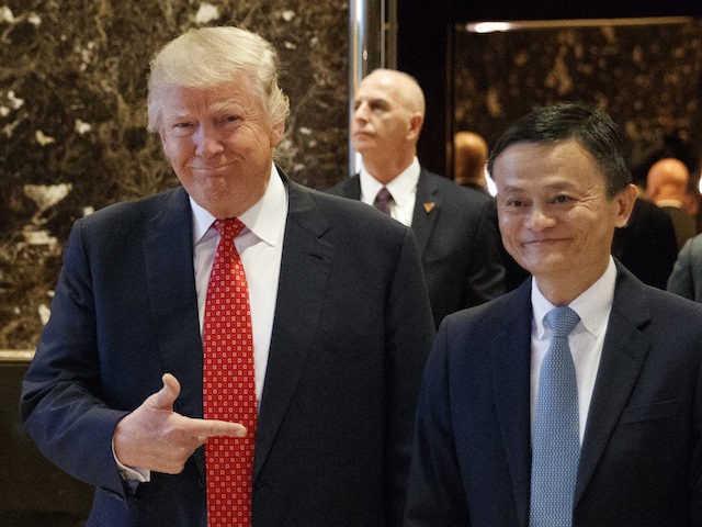 VIDEO: Donald Trump gặp gỡ, bắt tay tỷ phú Trung Quốc, nói những điều hứa hẹn ảnh 1