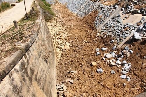 Hà Tĩnh: Thi công ẩu tại công trình hơn 30 tỷ ảnh 3