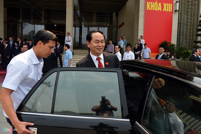 Giây phút chia tay của các đại biểu Quốc hội khóa XIII ảnh 10