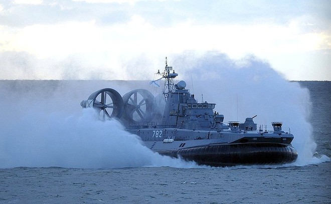 Sợ Nga tấn công, NATO ra sức tập trận luyện binh ảnh 1