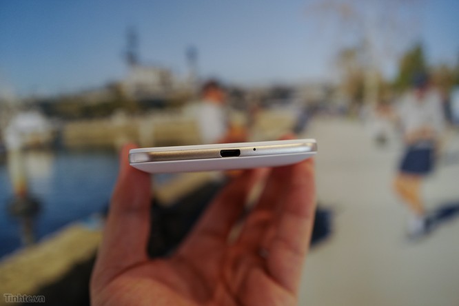 Trên tay Asus Zenfone Max: điện thoại kiêm pin di động giá 4.5 triệu đồng ảnh 6
