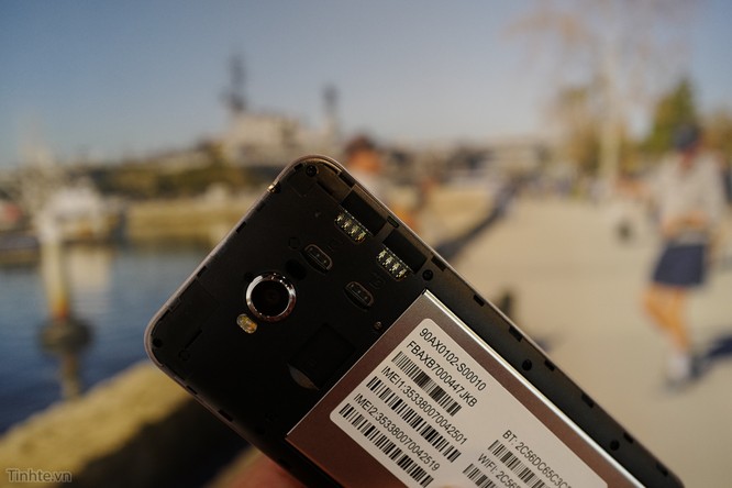 Trên tay Asus Zenfone Max: điện thoại kiêm pin di động giá 4.5 triệu đồng ảnh 12