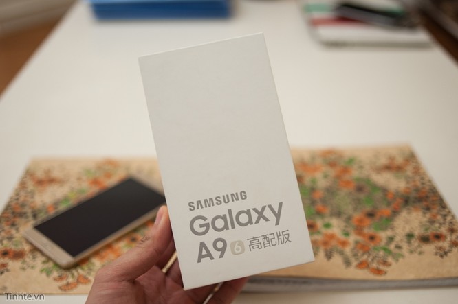 Trên tay Samsung Galaxy A9 Pro: 6" Full-HD, RAM 4GB, pin 5000mAh ảnh 18
