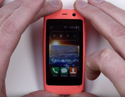 Ra mắt chiếc smartphone Android nhỏ nhất thế giới ảnh 2