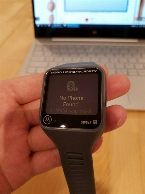 Motorola sắp ra mắt smartwatch mặt vuông ảnh 4