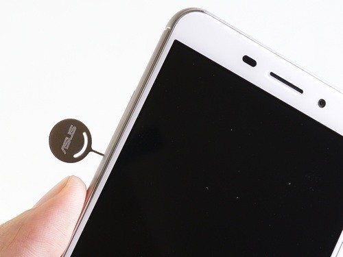 Cận cảnh smartphone Asus ZenFone 3 Laser ảnh 7