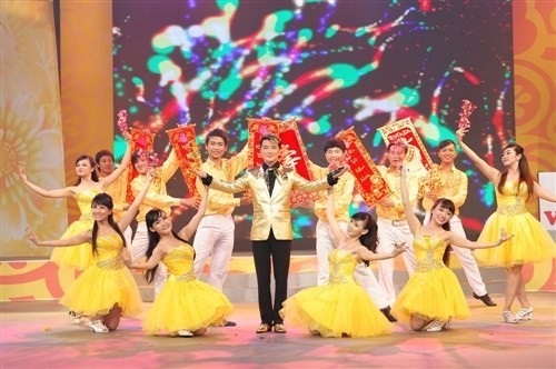 Nhiều nghệ sĩ chạy hơn 100 show dịp tết ảnh 1