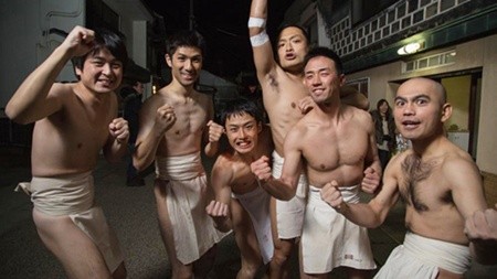 Thanh niên Nhật tưng bừng trong lễ hội khỏa thân lớn nhất trong năm ảnh 5