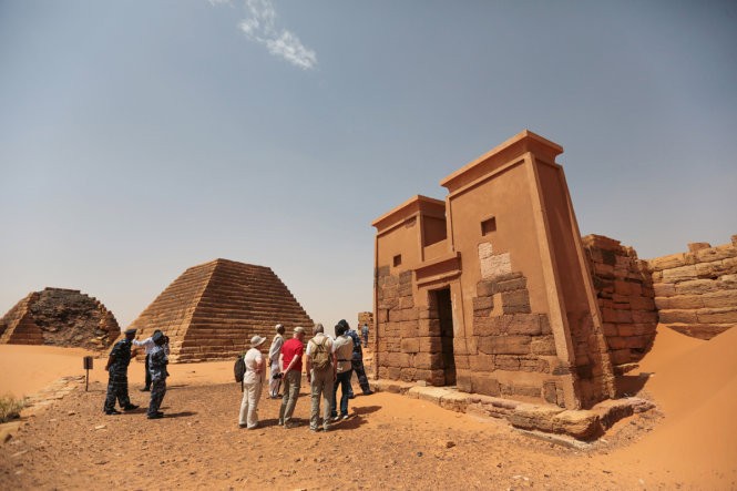 Độc đáo quần thể kim tự tháp “bị lãng quên” ở Sudan ảnh 9