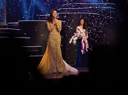 Vẻ quyến rũ của Hoa hậu chuyển giới Thái Lan năm 2015 ảnh 1