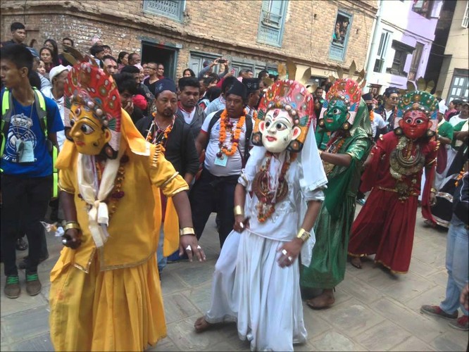 Khám phá vẻ đẹp văn hóa Nepal qua lễ hội Bagh Bhairav ảnh 6