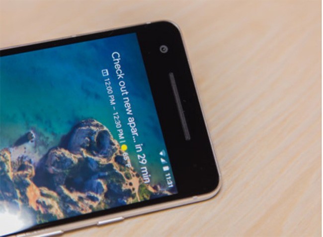 Google Pixel 2 XL vs LG V30: "mèo nào cắn mỉu nào"? ảnh 2