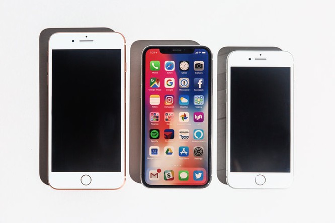 Sao chép thiết kế “tai thỏ” của iPhone X, các nhà sản xuất Android đang cạn kiệt ý tưởng? ảnh 1