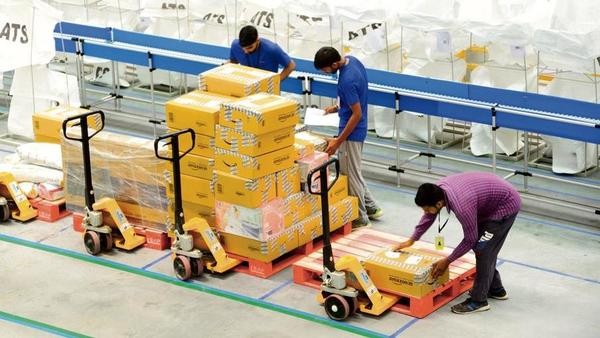 Amazon dùng máy đóng gói thay công nhân ảnh 3