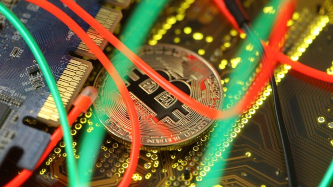 Khai thác Bitcoin bùng nổ khiến tình trạng thiếu hụt chip toàn cầu thêm trầm trọng ảnh 2