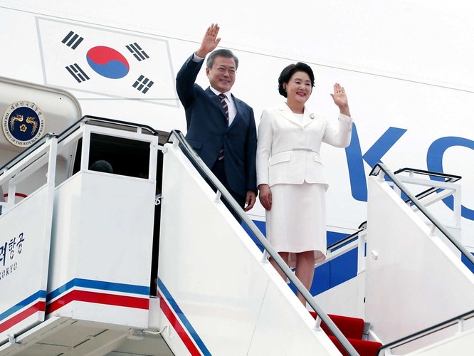 Bất ngờ trong lễ đón Tổng thống Moon Jae In tại Bình Nhưỡng ảnh 2