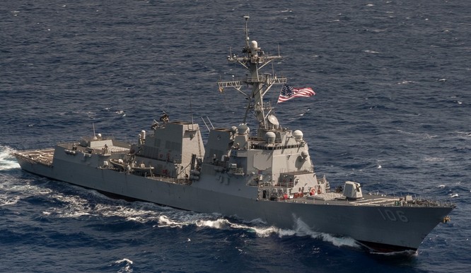 Tàu chiến Mỹ xuyên eo biển Đài Loan khiến Bắc Kinh tức giận ảnh 1