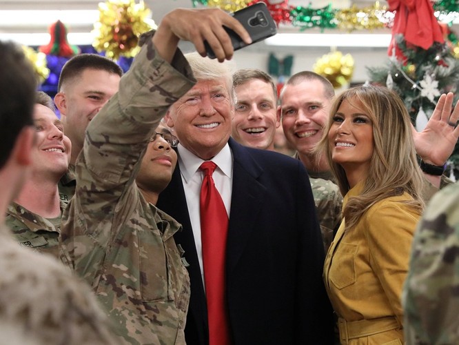 Chuyến đi của ông Donald Trump tới Iraq: lợi bất cập hại, lộ bí mật đặc nhiệm Mỹ