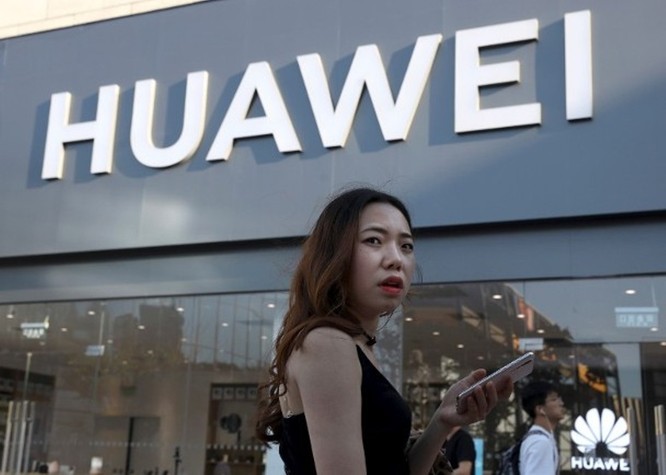 Bị Liên minh Wi-Fi xóa tên, smartphone của Huawei sẽ không thể sử dụng Wi-Fi được nữa? ảnh 1