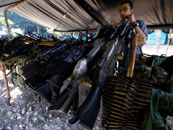 Tiến trình hòa bình ở Colombia có nguy cơ tan vỡ, FARC lại cầm súng chiến đấu ảnh 7