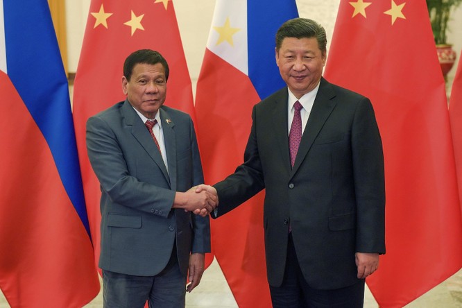 Hai mục tiêu lớn của ông Duterte trong chuyến thăm Trung Quốc đều không thành ảnh 3