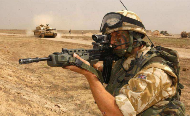 Lực lượng đặc biệt Anh bất ngờ xuất hiện ở Manbij, Thổ Nhĩ Kỳ tức giận dọa tấn công ảnh 4