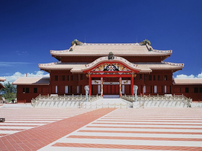 Lâu đài Shuri – “Quốc bảo Nhật Bản”, di sản văn hóa thế giới bị lửa thiêu rụi ảnh 2