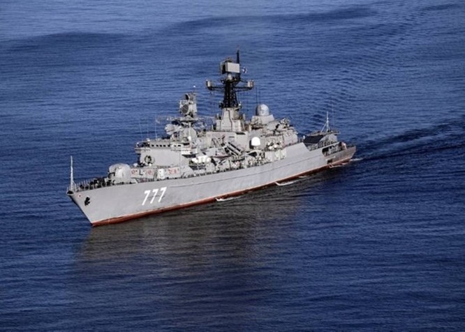Tướng Hải quân Iran dọa tiêu diệt máy bay, tàu nước ngoài đột nhập khu vực hải quân Trung Quốc, Nga và Iran diễn tập chung ảnh 3