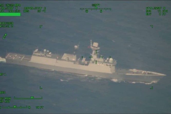 Đối đầu Trung Quốc – Indonesia trên vùng biển Natuna: Trung Quốc đã triển khai tàu hộ vệ mạnh nhất ảnh 1