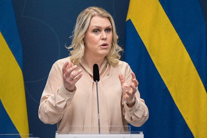 Chính phủ Thụy Điển xem xét từ bỏ chính sách “không làm gì để chống dịch” ảnh 3